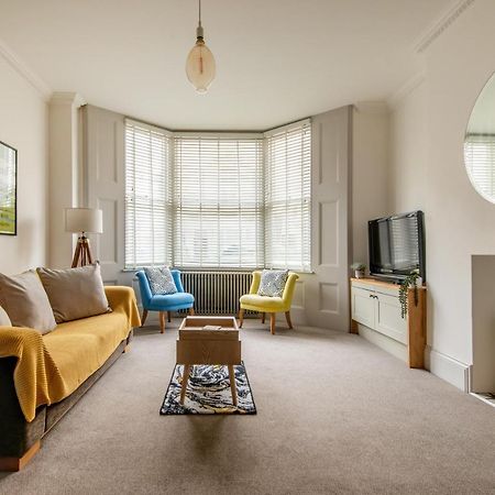 Beautiful, Central, 3 Min Walk From Beach, 2 King Doubles Brighton Exterior foto
