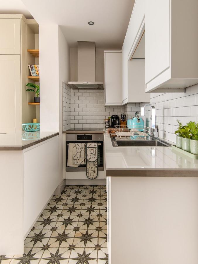 Beautiful, Central, 3 Min Walk From Beach, 2 King Doubles Brighton Exterior foto